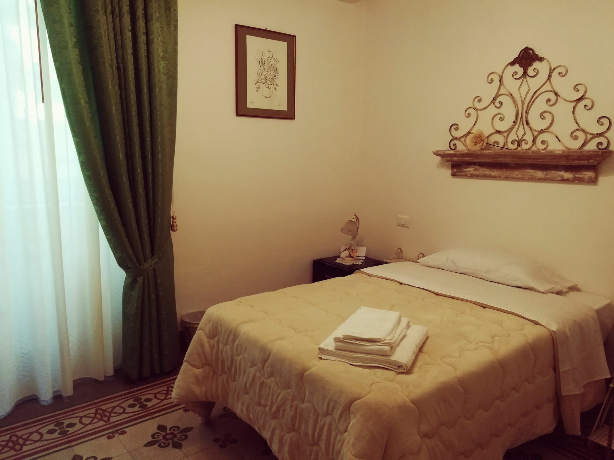 Le Rose Del Viale Hotel Palermo Buitenkant foto